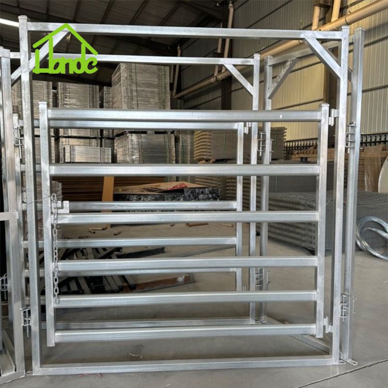 Adjustable Cattle Yard Gate factory