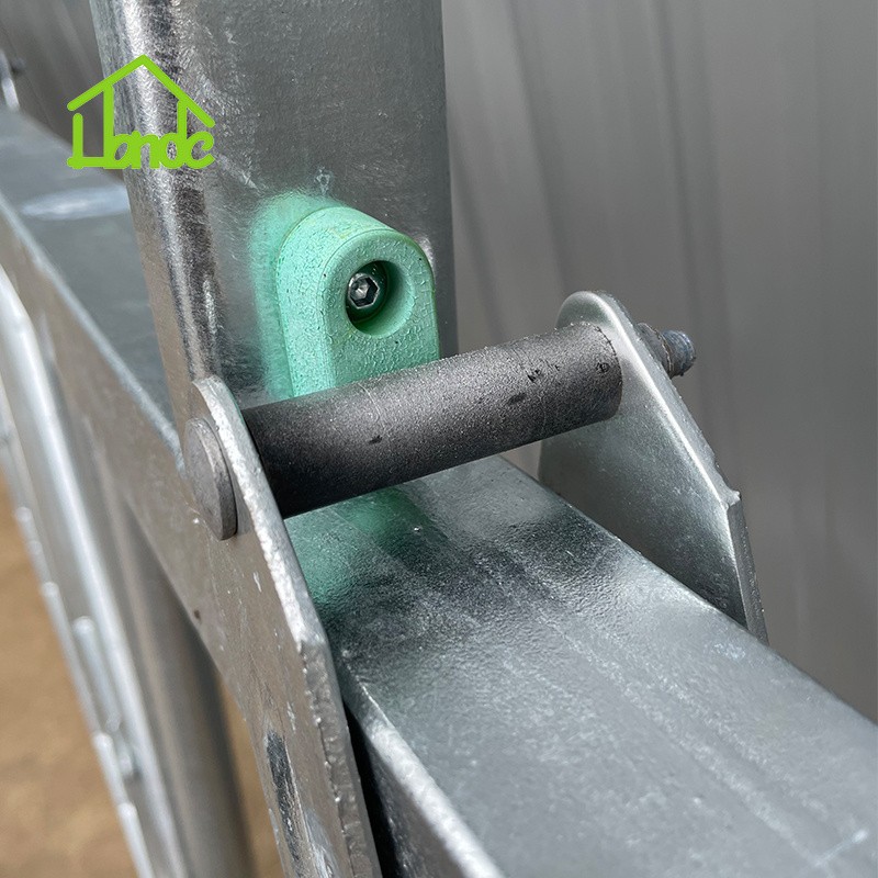 Cattle Self-Locking Headlock For 7 Cows factory
