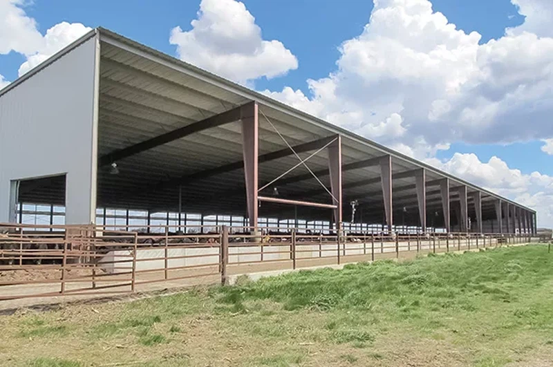 Monoslope barn Monoslope barn