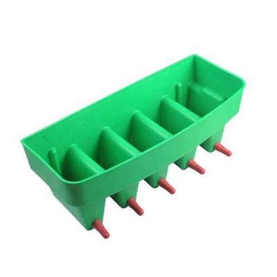 Cattle Nursing Trough with 5 Flaps