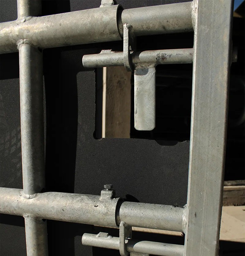 4 Bar Square Gate End 4 Bar Square Gate End