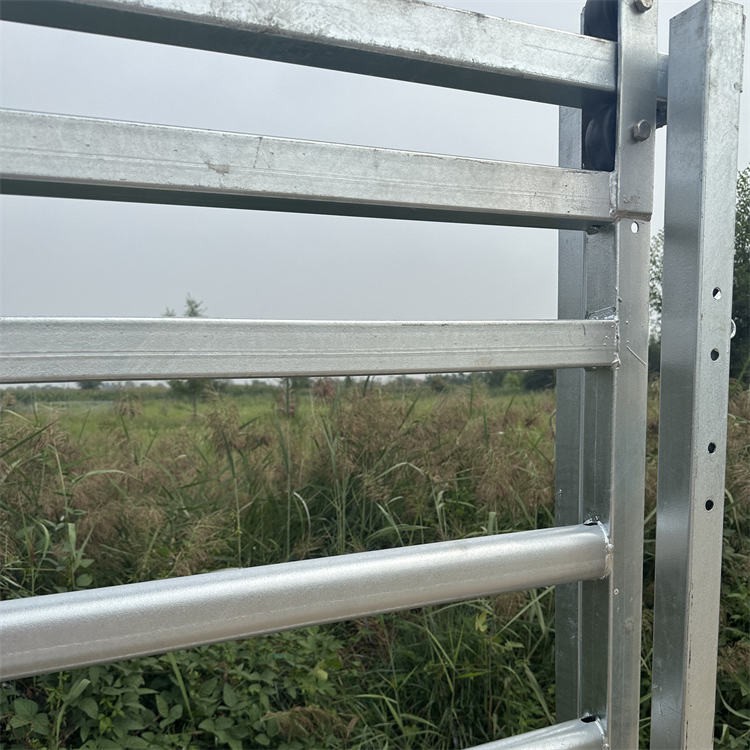 Cattle Yard Sliding Gate Cattle Yard Sliding Gate