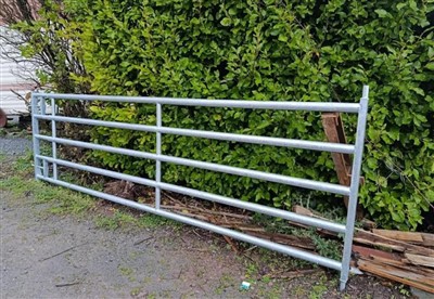 5-Bar Adjustable Cattle Gate